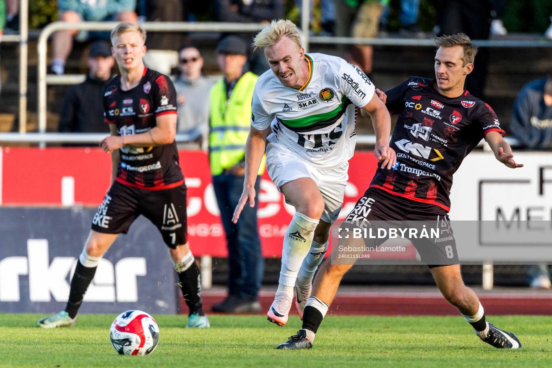 GAIS Robin Wendin Thomasson och Trollhättans Emilio