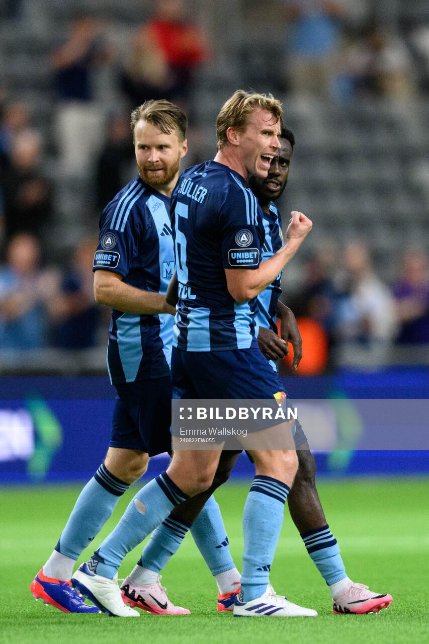 Tokmac Nguen, Jacob Larsson and Rasmus Schuller of