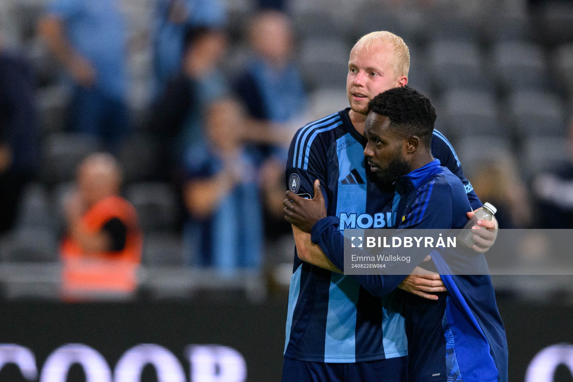 Peter Therkildsen and Tokmac Nguen celebrate