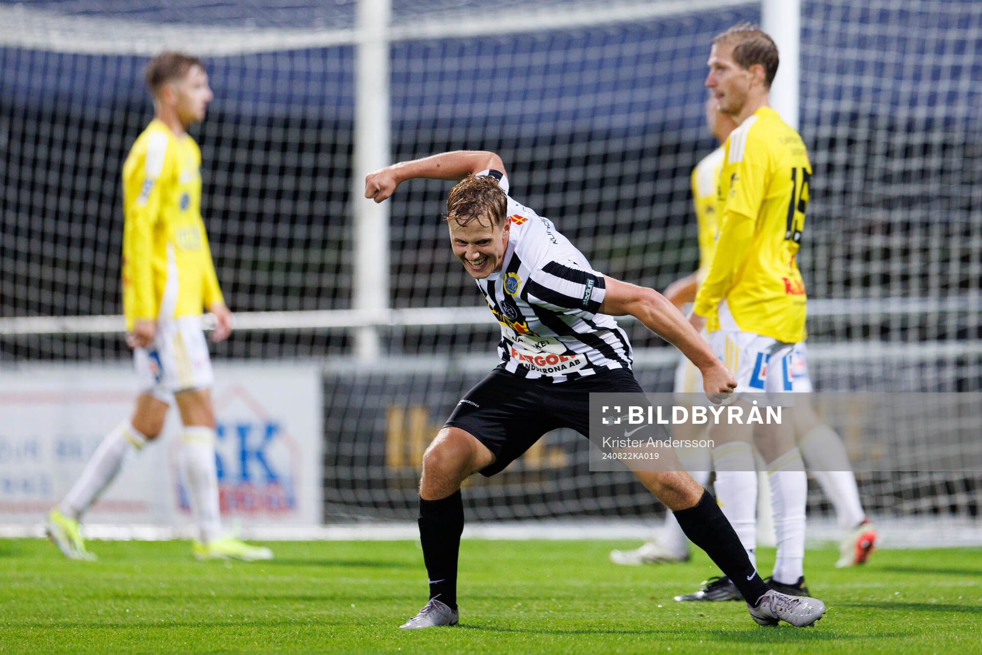 Landskronas Jesper Strid jublar
