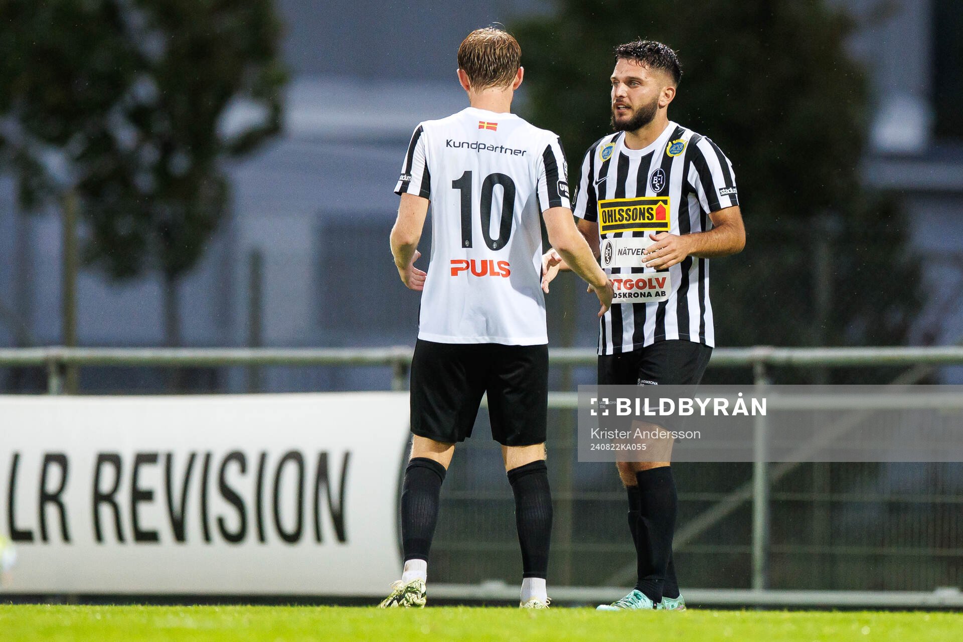 Landskronas Edi Sylisufaj jublar efter 0-1 under fotbollsmatchen i Svenska Cupen mellan Falkenberg och Landskrona den 22 augusti 2024 i Falkenberg.
