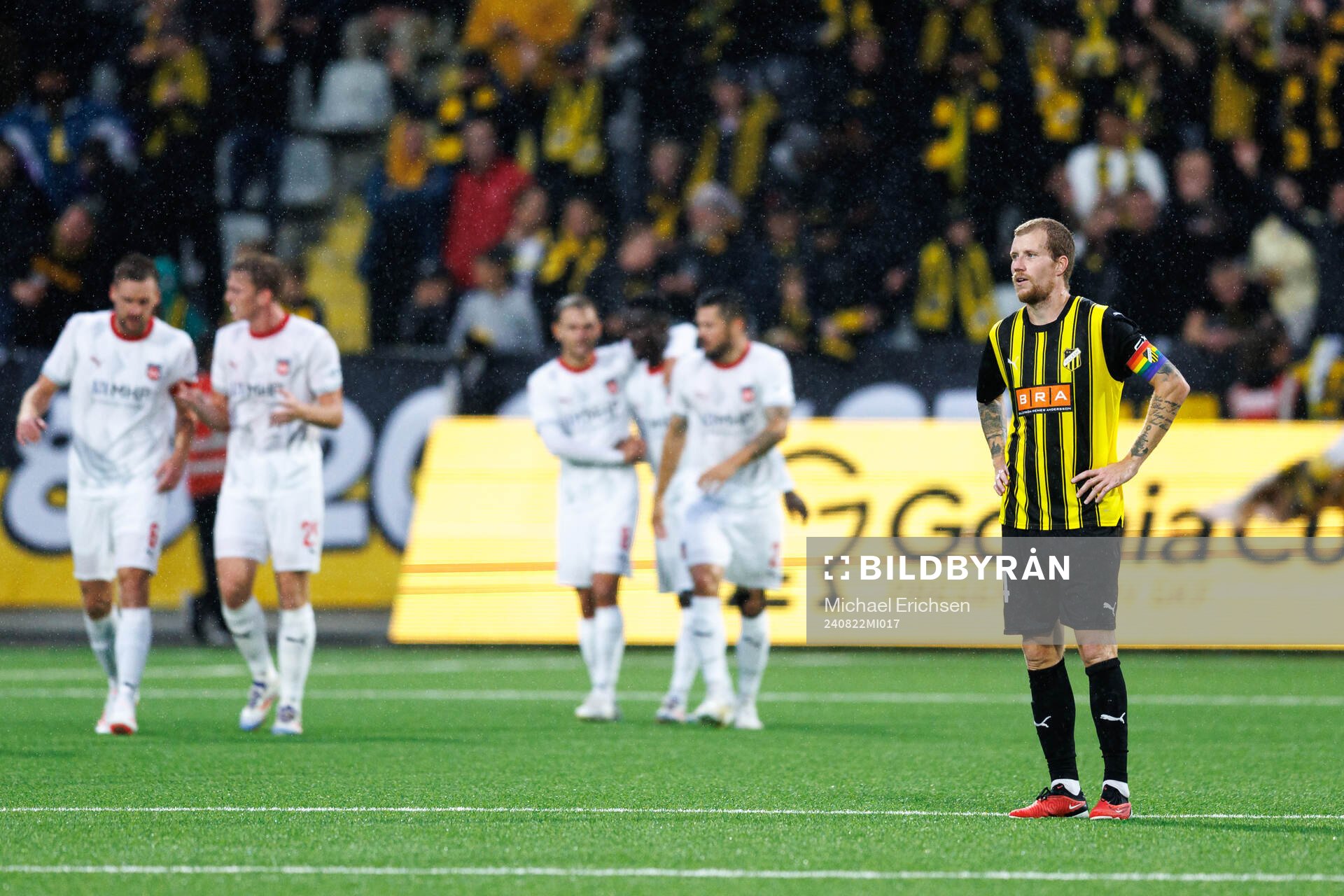 Simon Gustafson of Häcken looks dejected