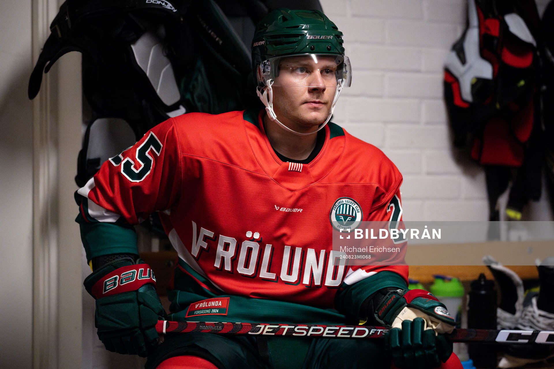 Frölundas Arttu Ruotsalainen innan ishockeymatchen i