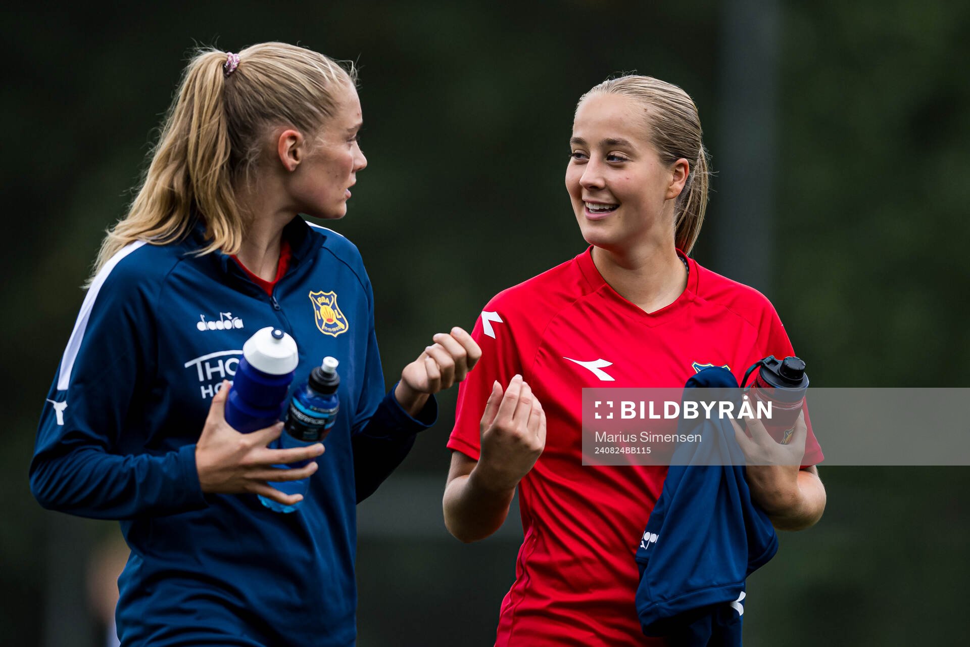 Oline Brekke Fuglem and Mina Bell Folland of Røa