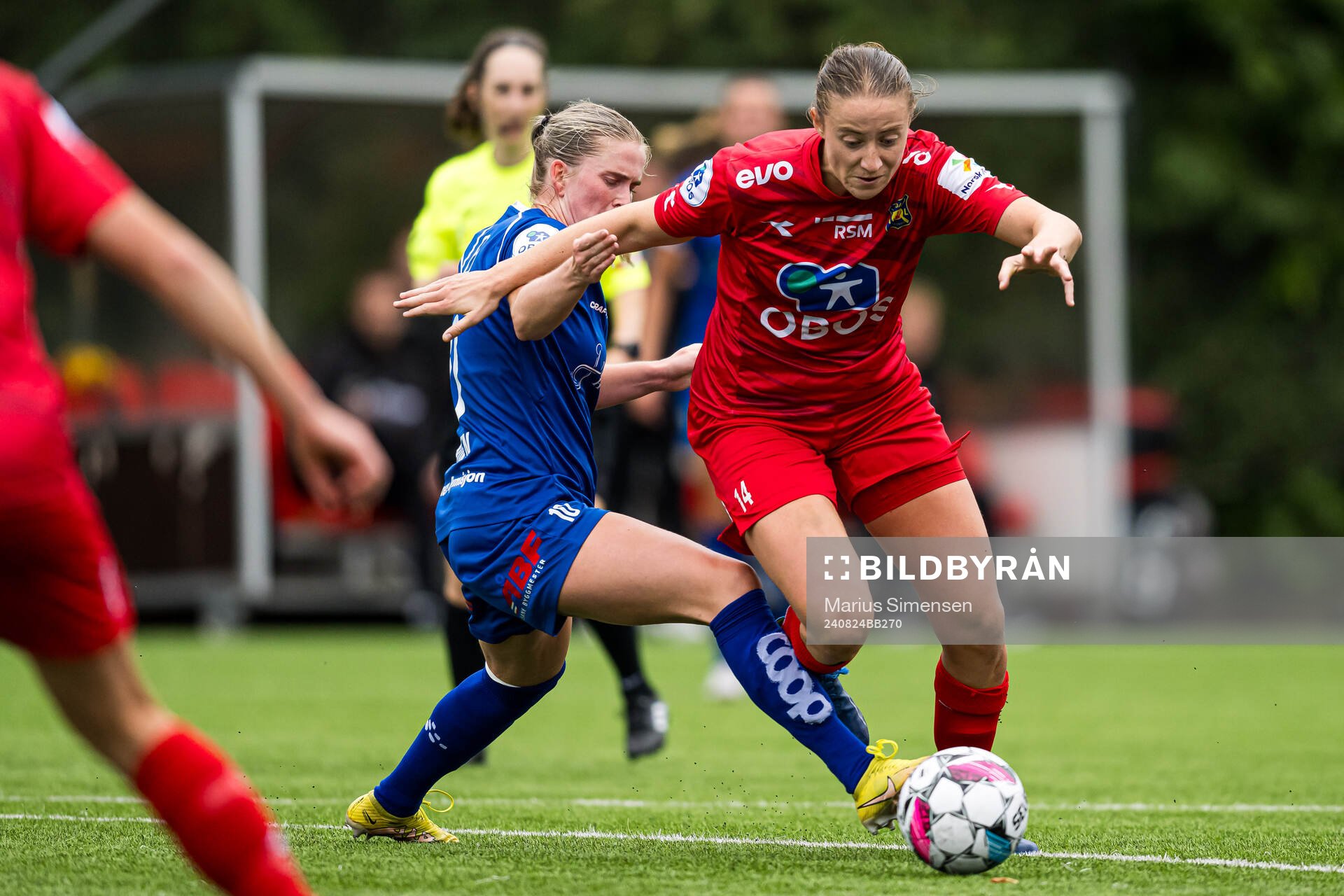 Ida Skaar Kroken of Åsane and Ragne Hagen Svastuen of Røa