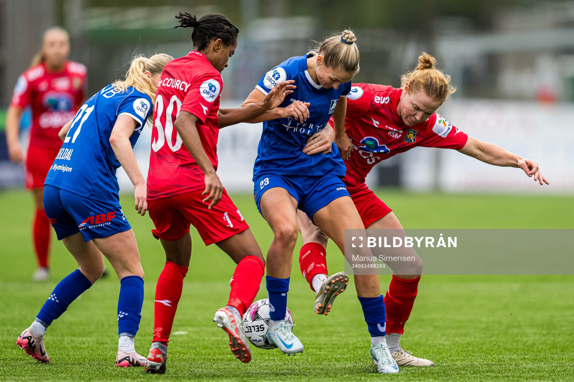 Marina Heggernes Jensen of Åsane and Oline Brekke Fuglem