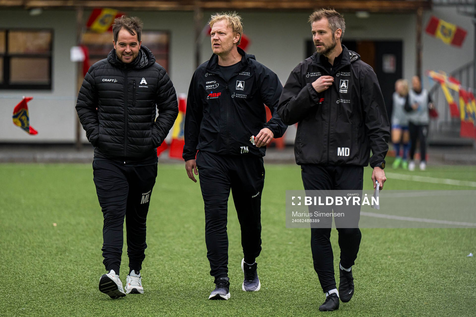 Miquel Lladó Plana, head coach of Åsane, at half-time