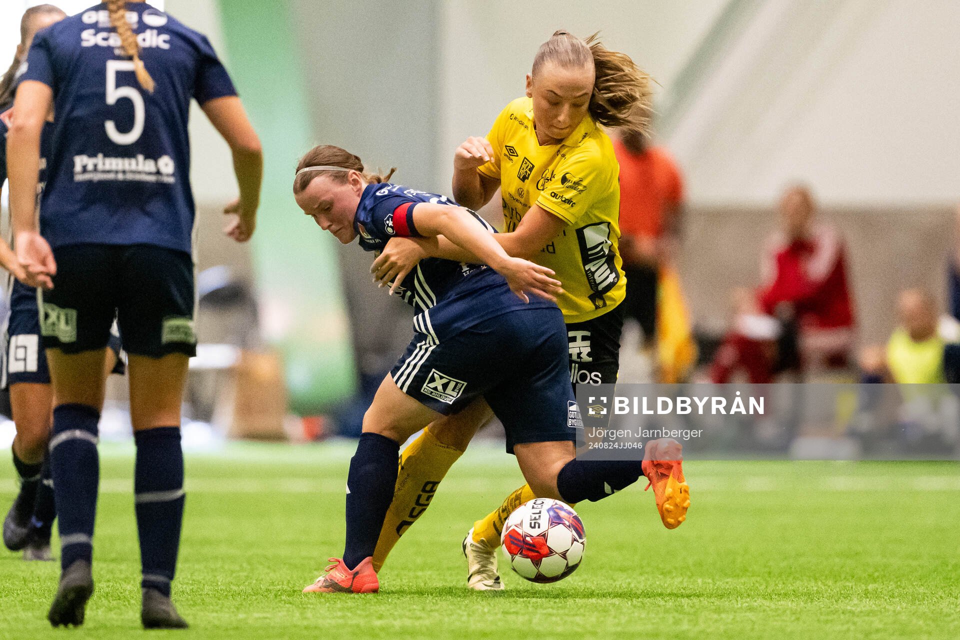 P18s Alice Salomonsson och Elfsborgs Stina jensen