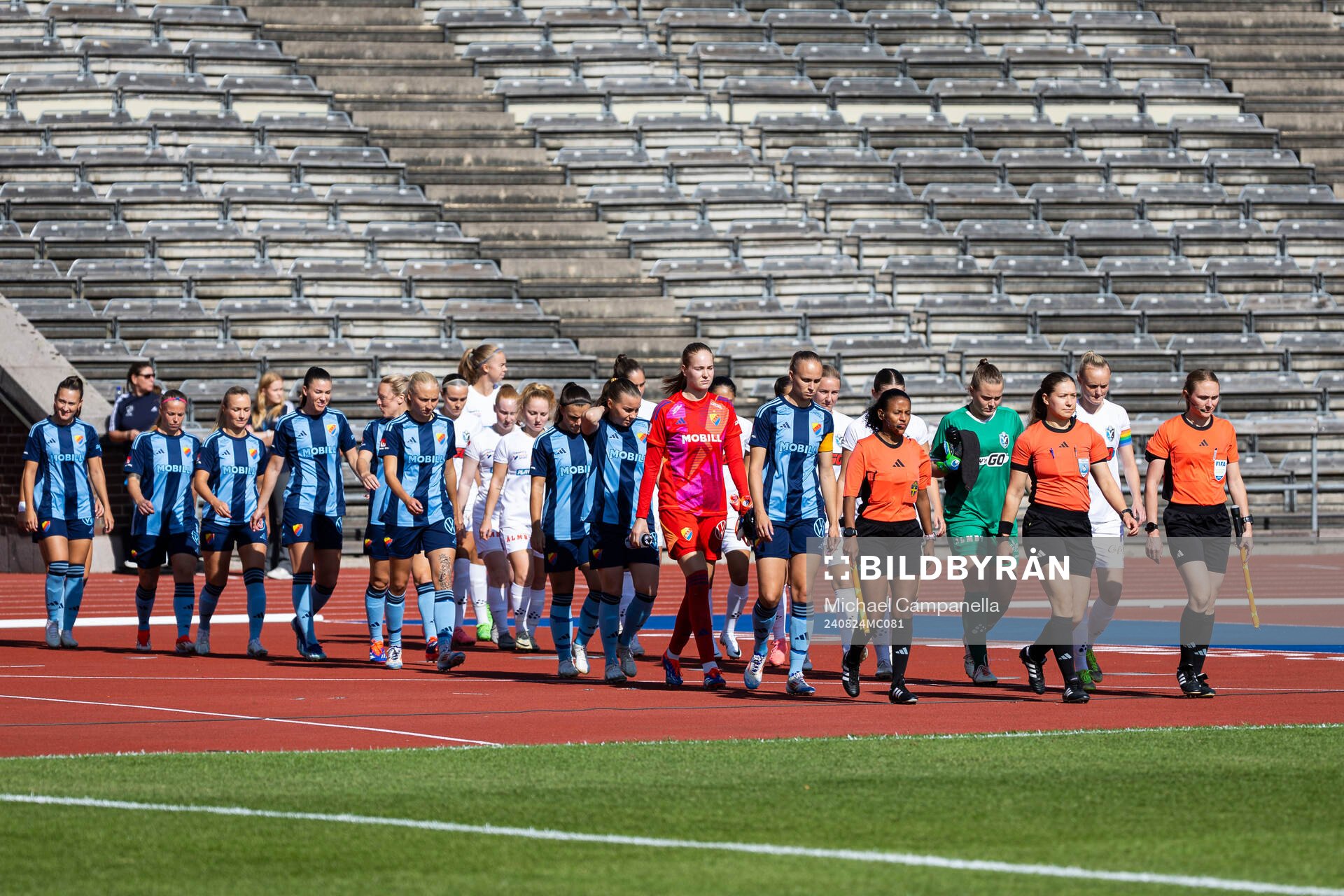 Djurgårdens och Växjö DFFs spelare i lineup