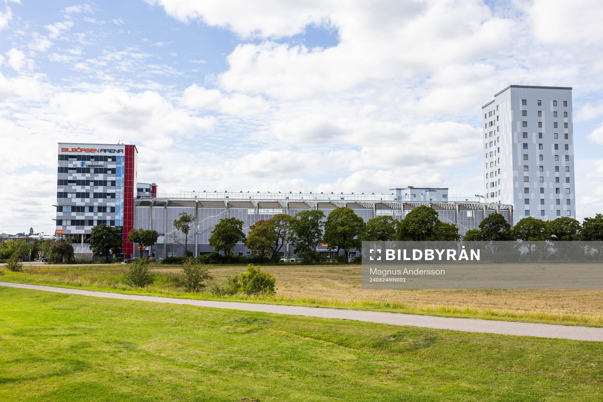 Exteriör vy av Bilbörsen Arena