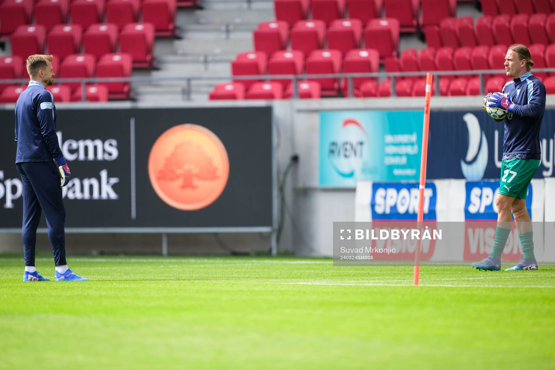 Malmö FFs målvakt Ricardo Friedrich och målvakt Johan