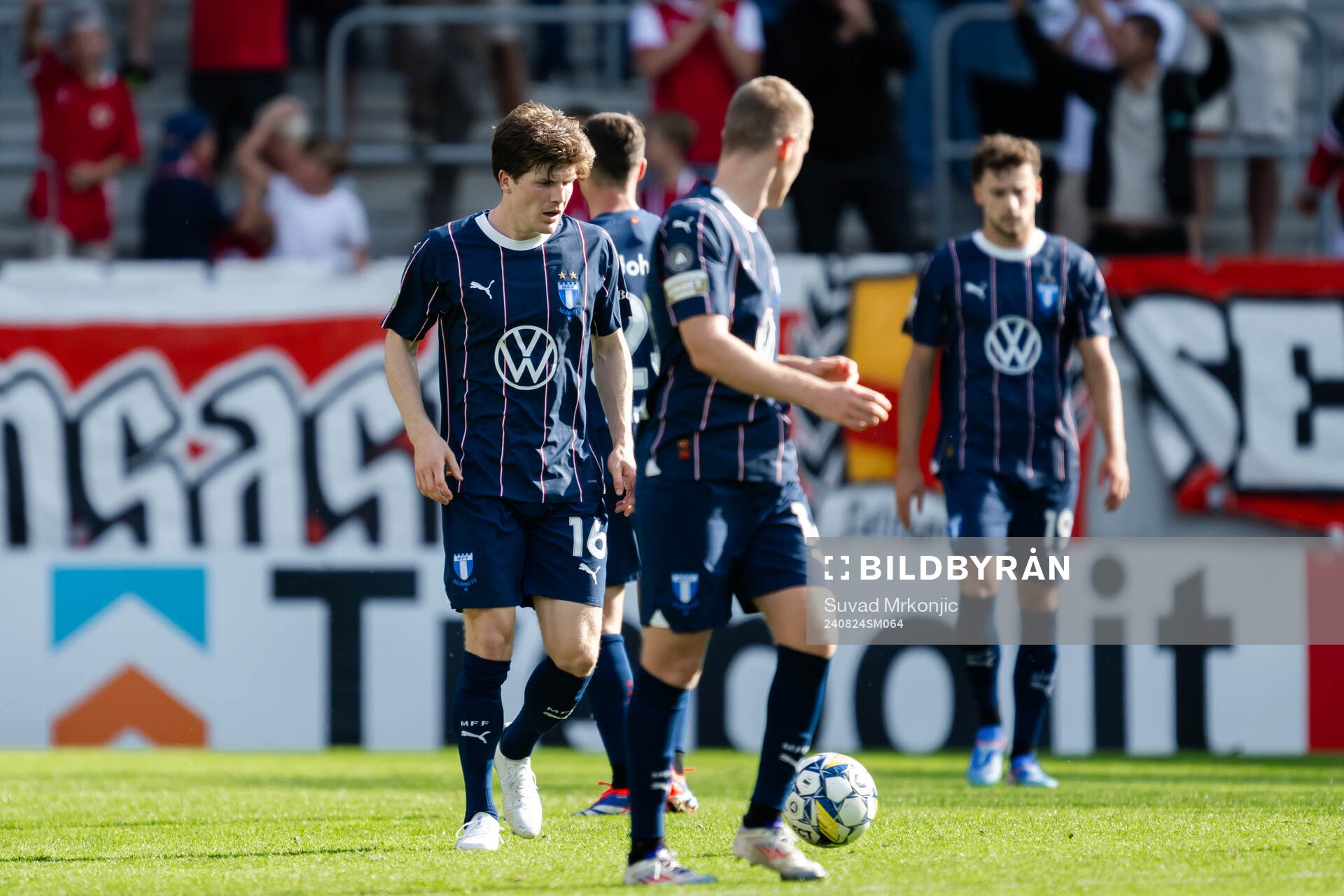 Malmö FFs Oliver Berg deppar