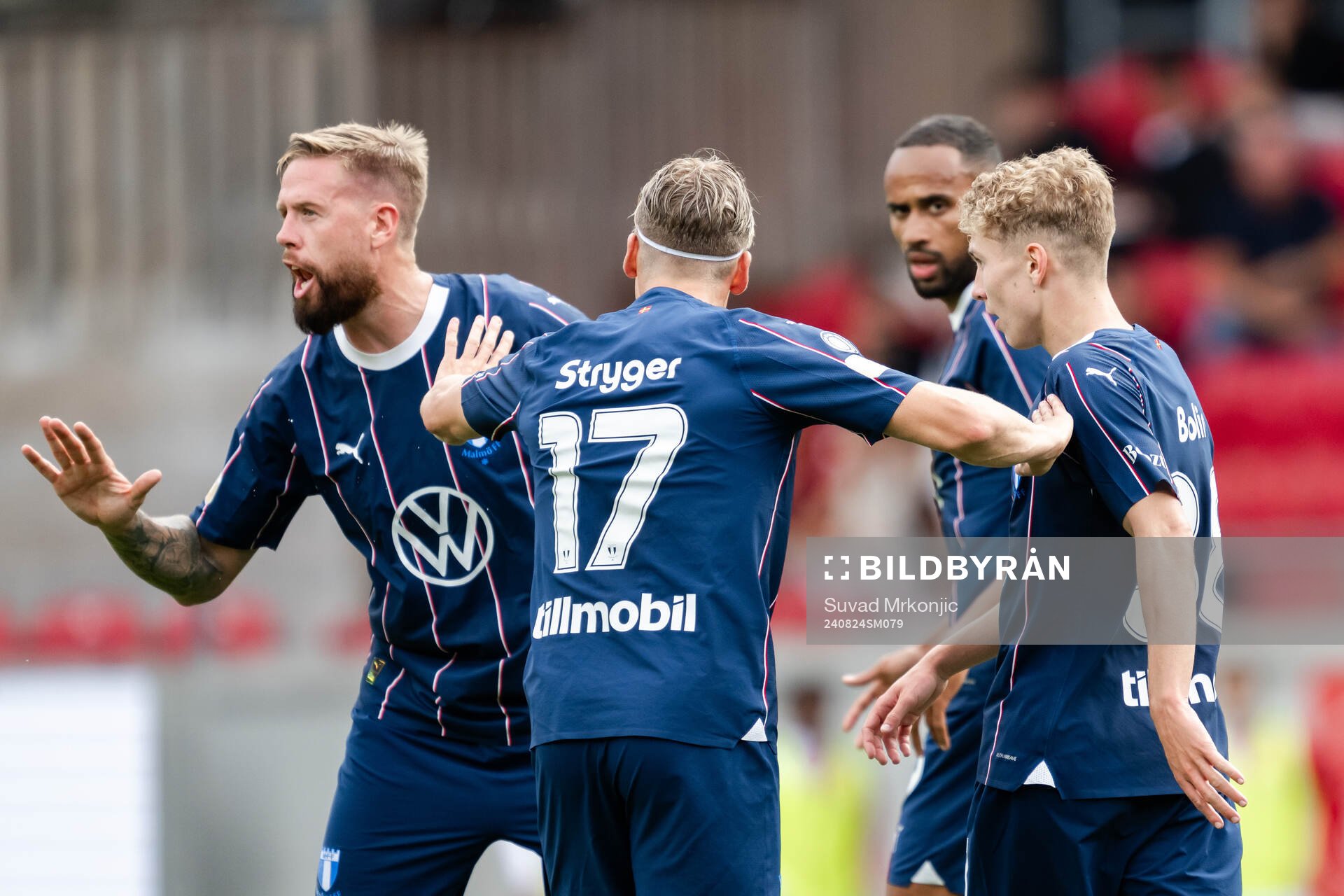 Malmö FFs Pontus Jansson, Jens Stryger Larsen , Isaac