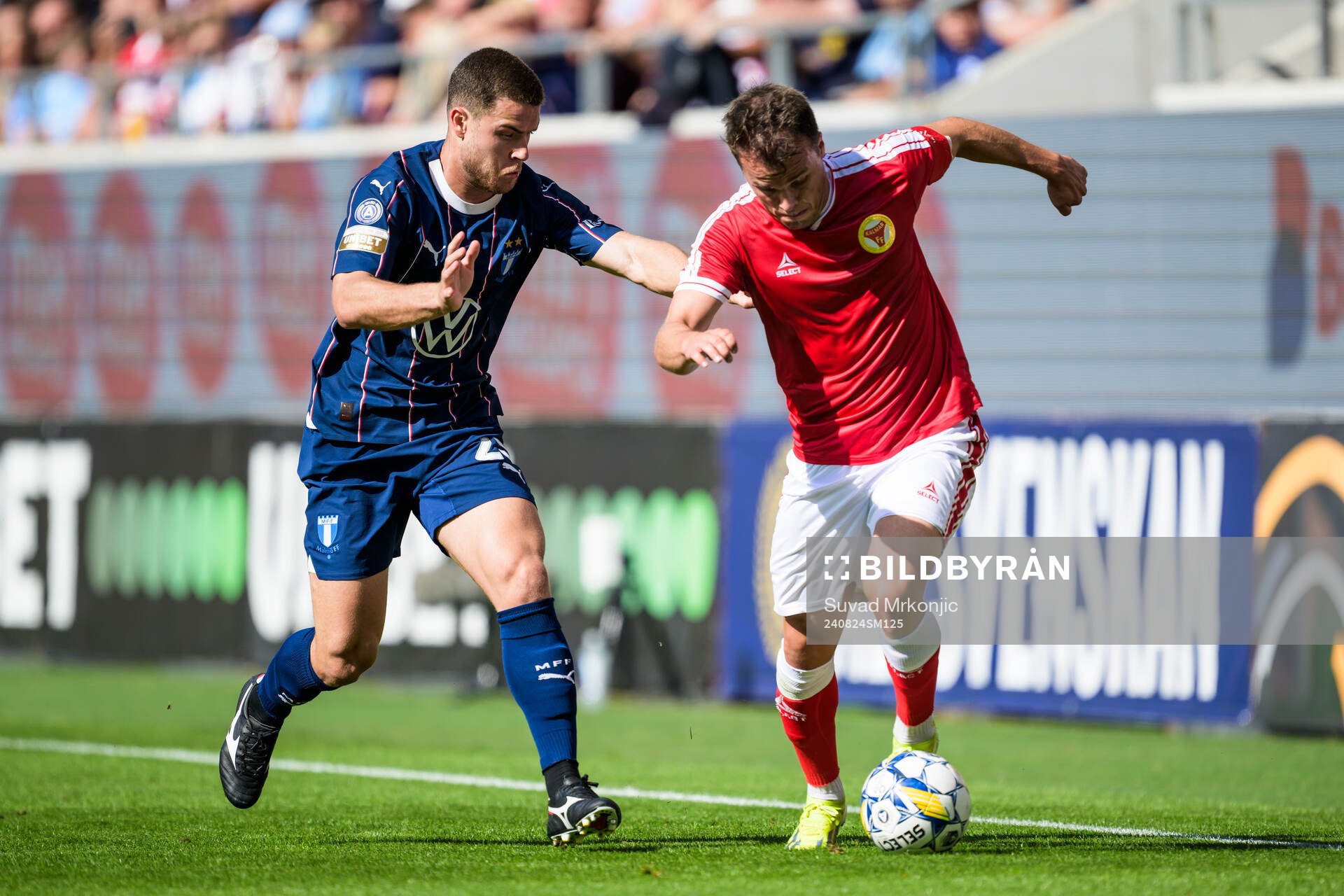 Malmö FFs Gabriel Busanello och Kalmars Simon Skrabb