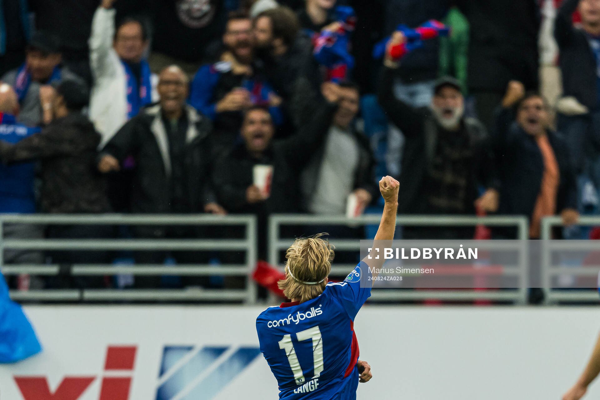 Carl Lange of Vålerenga celebrates after scoring the 2-1 goal during the OBOS-ligaen match between Vålerenga and Lyn on August 24, 2024 in Oslo.