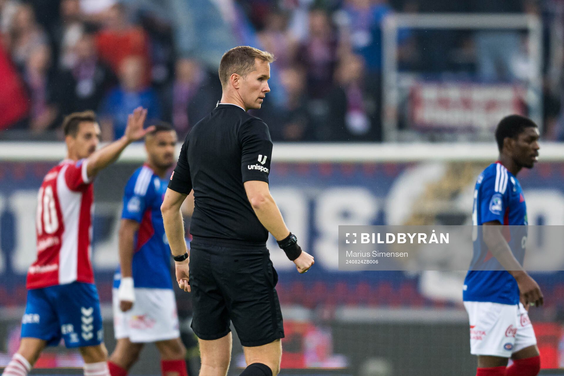 Kristoffer Hagenes, referee