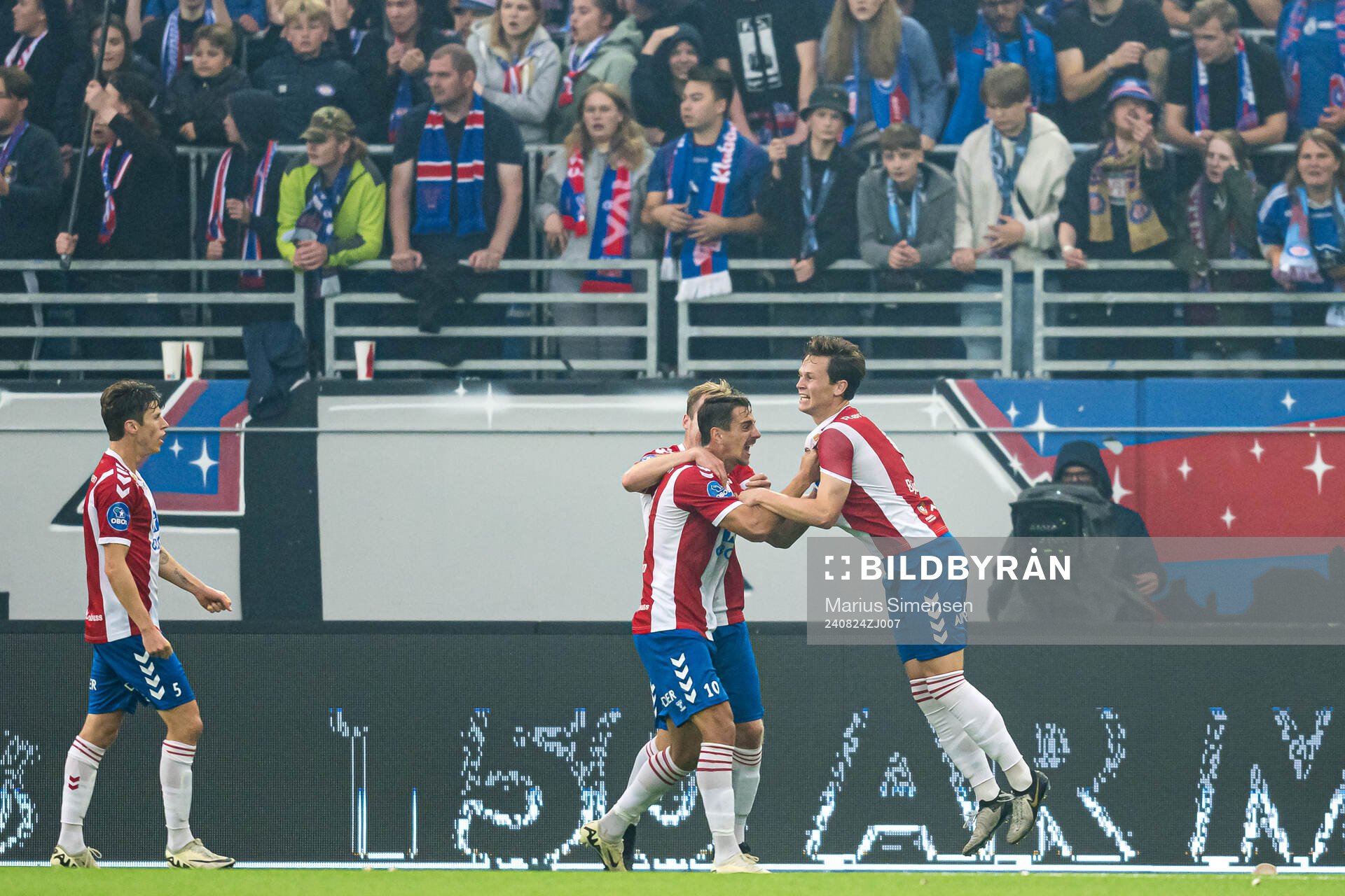 Mathias Johansen of Lyn celebrates