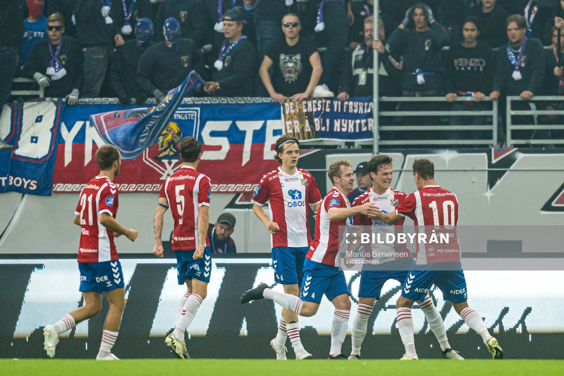 Mathias Johansen of Lyn celebrates