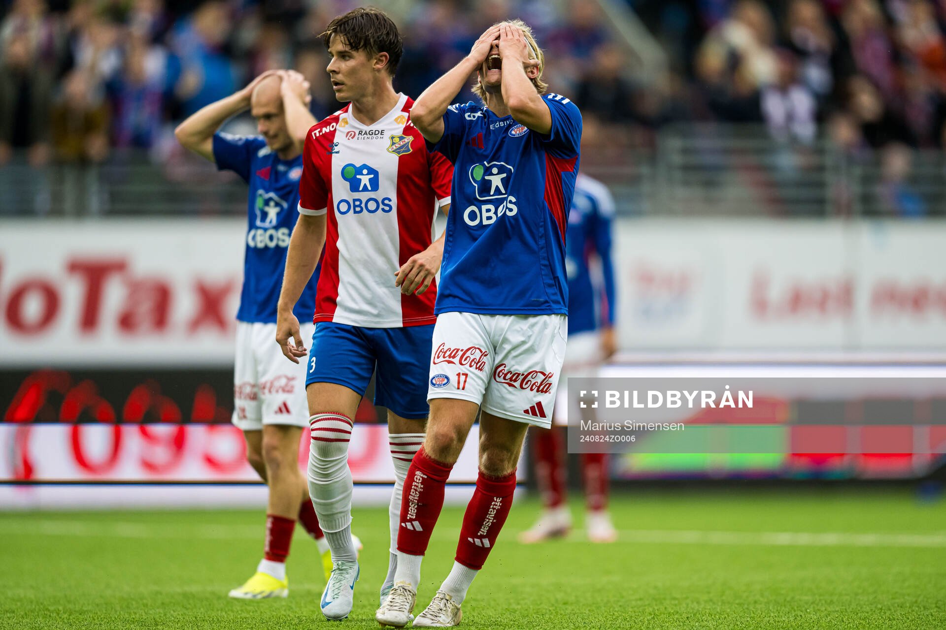 Carl Lange of Vålerenga looks dejected
