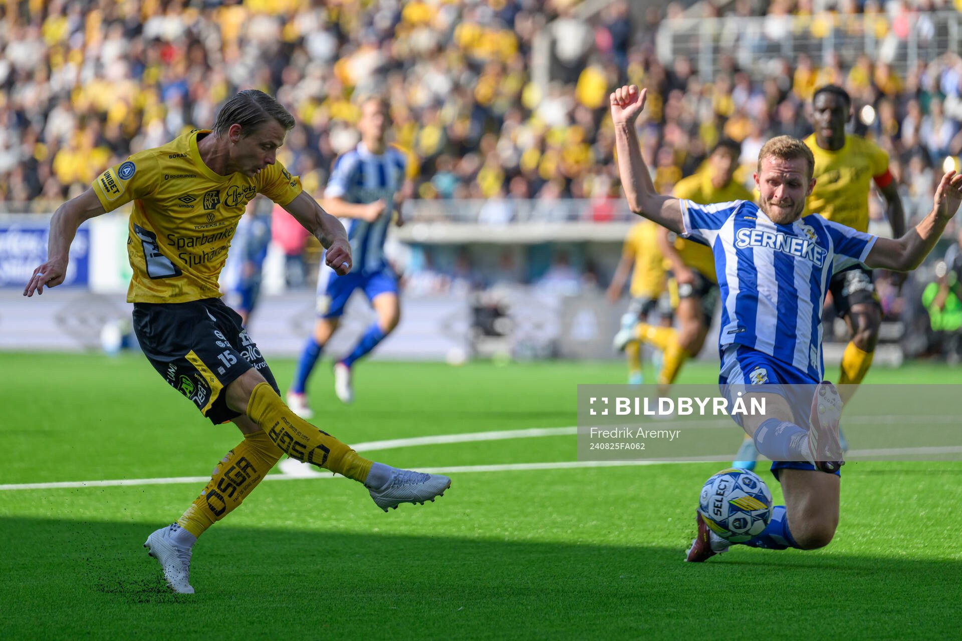Elfsborgs Simon Hedlund och IFK Göteborgs Jonas Bager
