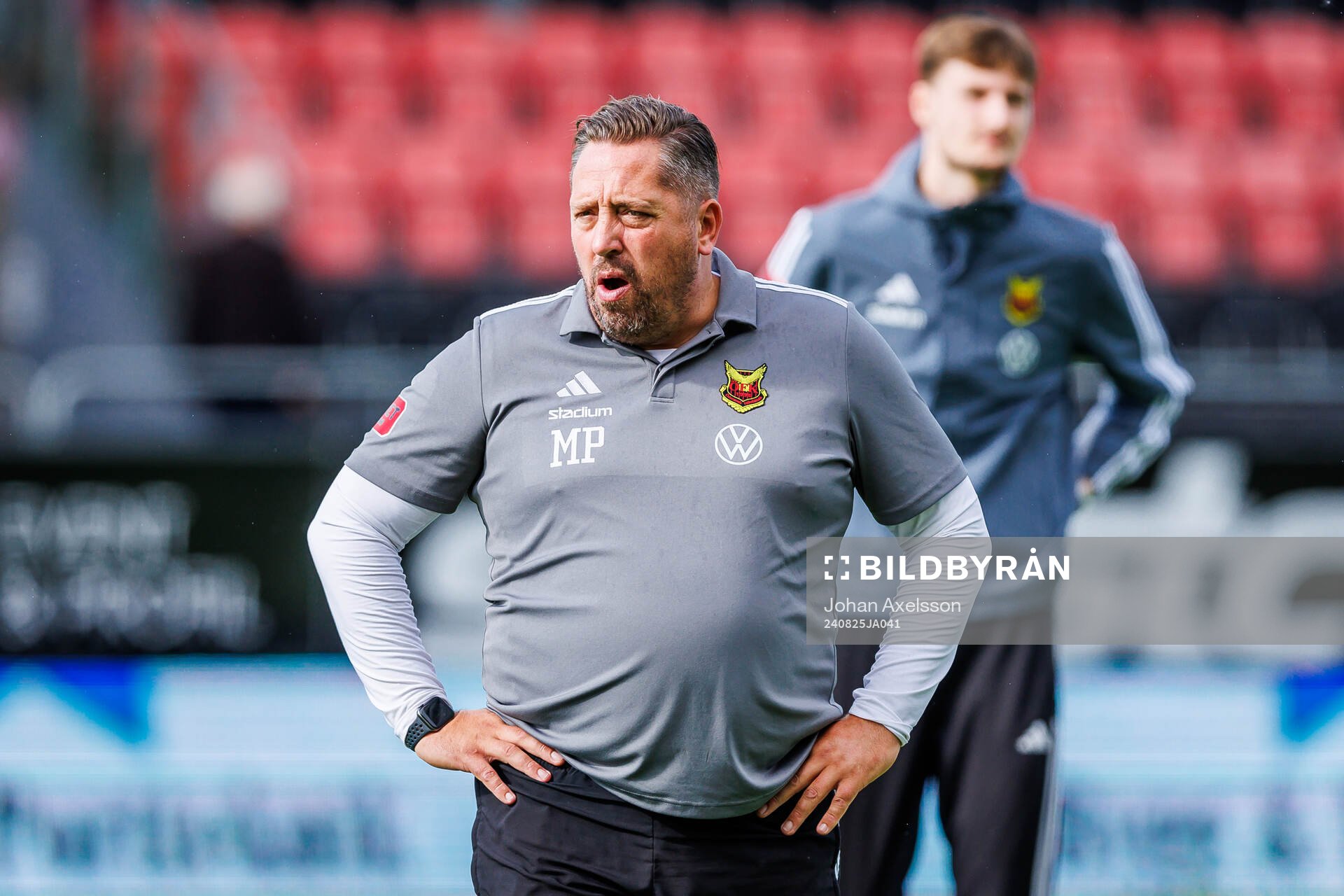 Östersunds tränare Magnus Powell deppar