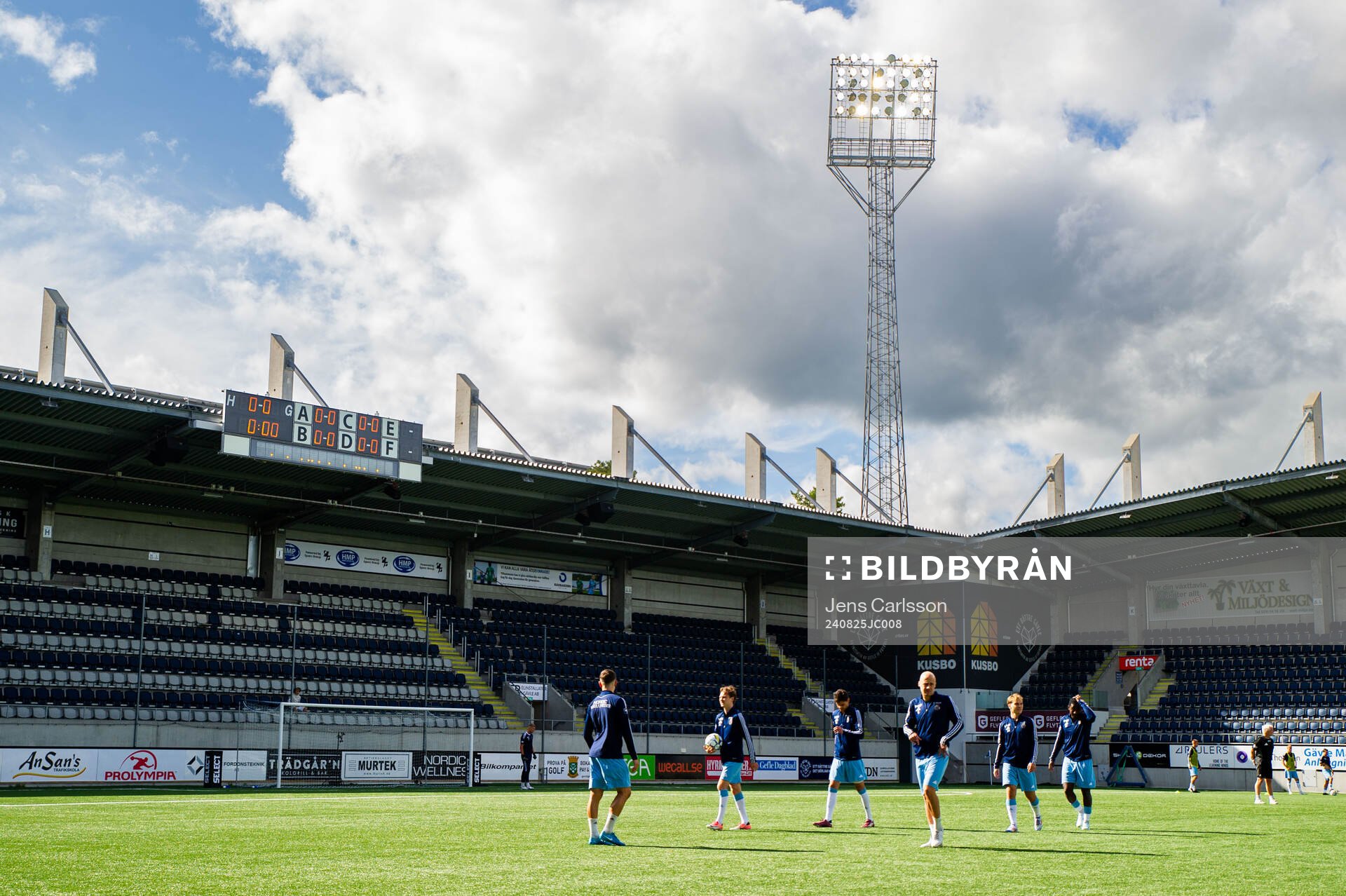 Gefles spelare värmer upp
