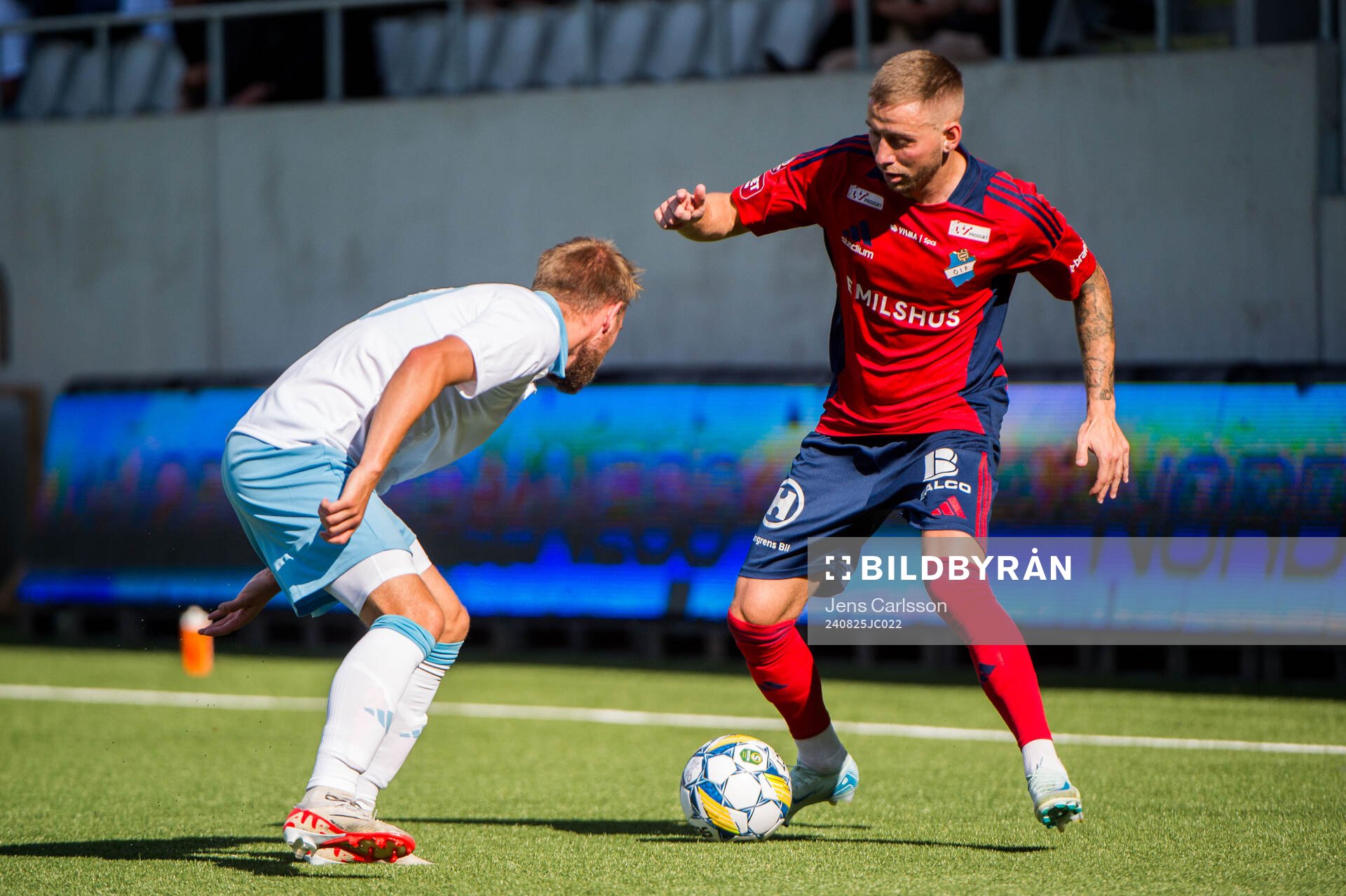 Gefles Christoffer Aspgren och Östers Petar Petrovic