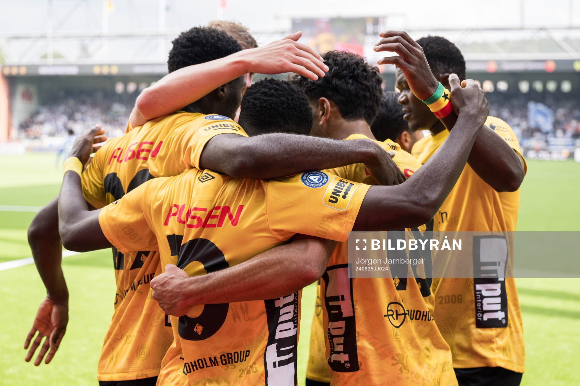 Elfsborgs Michael Baidoo jublar lagkamrater