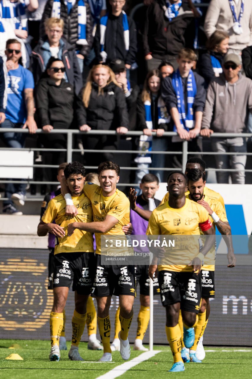 Elfsborgs Ahmed Qasem och Besfort Zeneli jublar