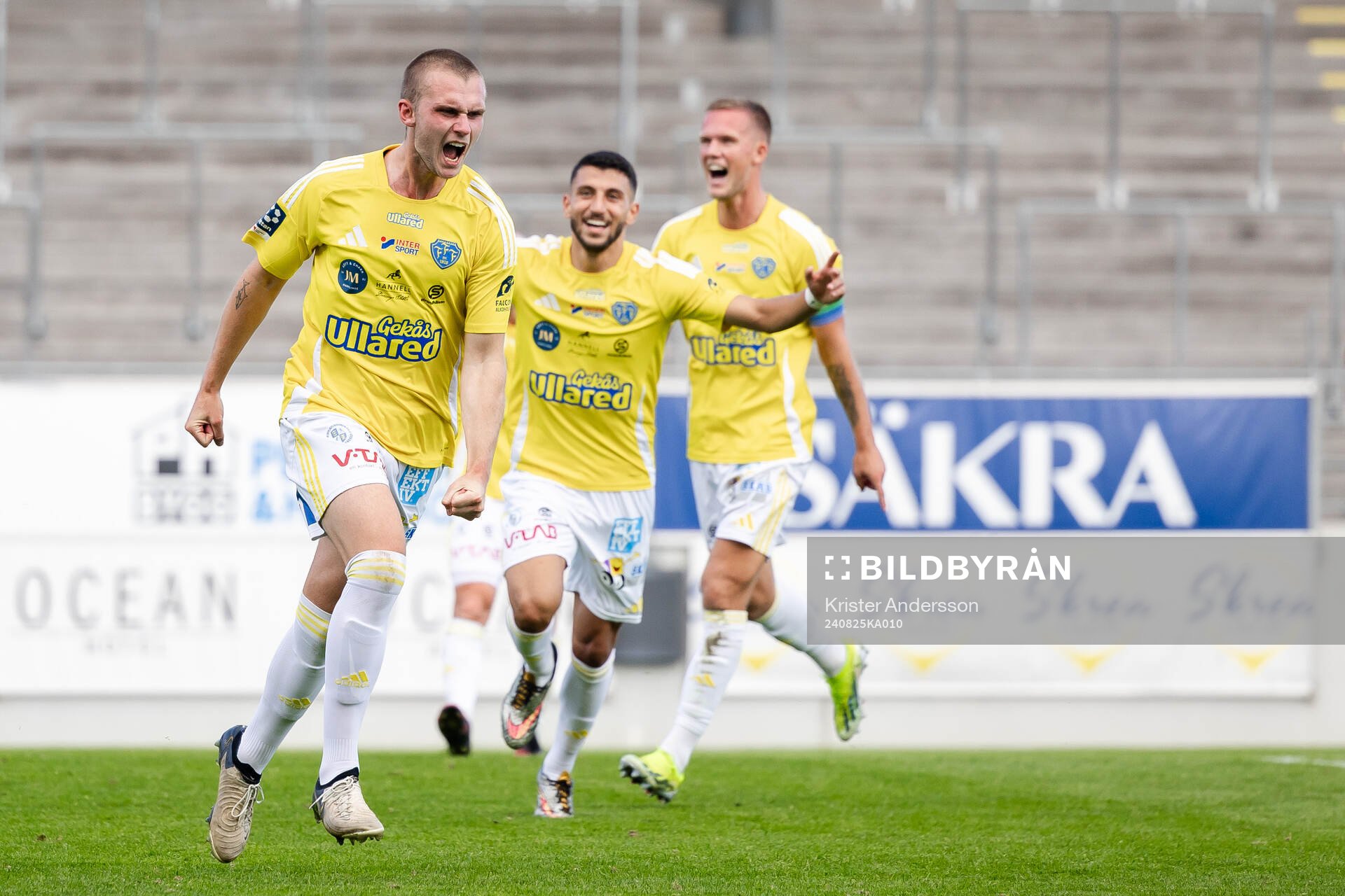 Falkenbergs Nils Bertilsson jublar