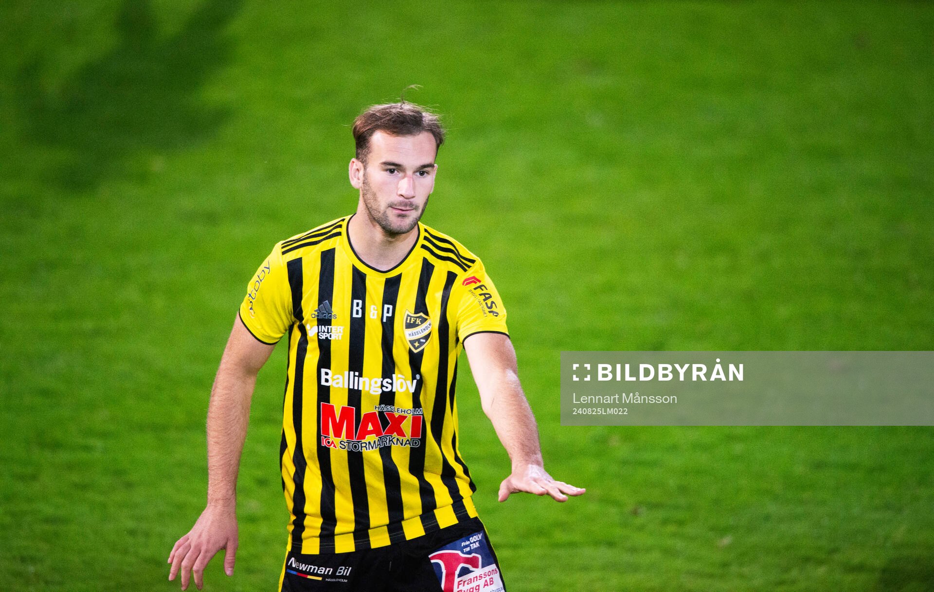 IFK Hässleholms Teodor Dobrijevic i matchen i division 2