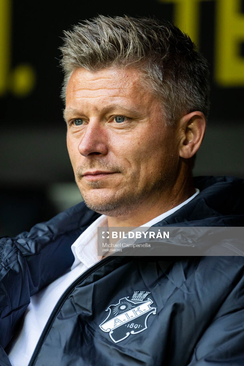 AIKs tränare Mikkjal Thomassen