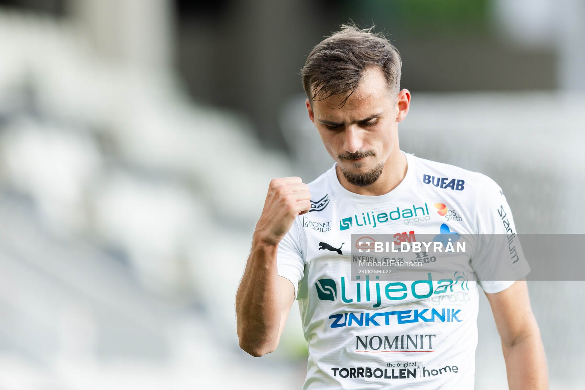 Värnamos Ajdin Zeljkovic jublar efter 1-1 under fotbollsmatchen i Allsvenskan mellan Häcken och Värnamo den 25 augusti 2024 i Göteborg. 