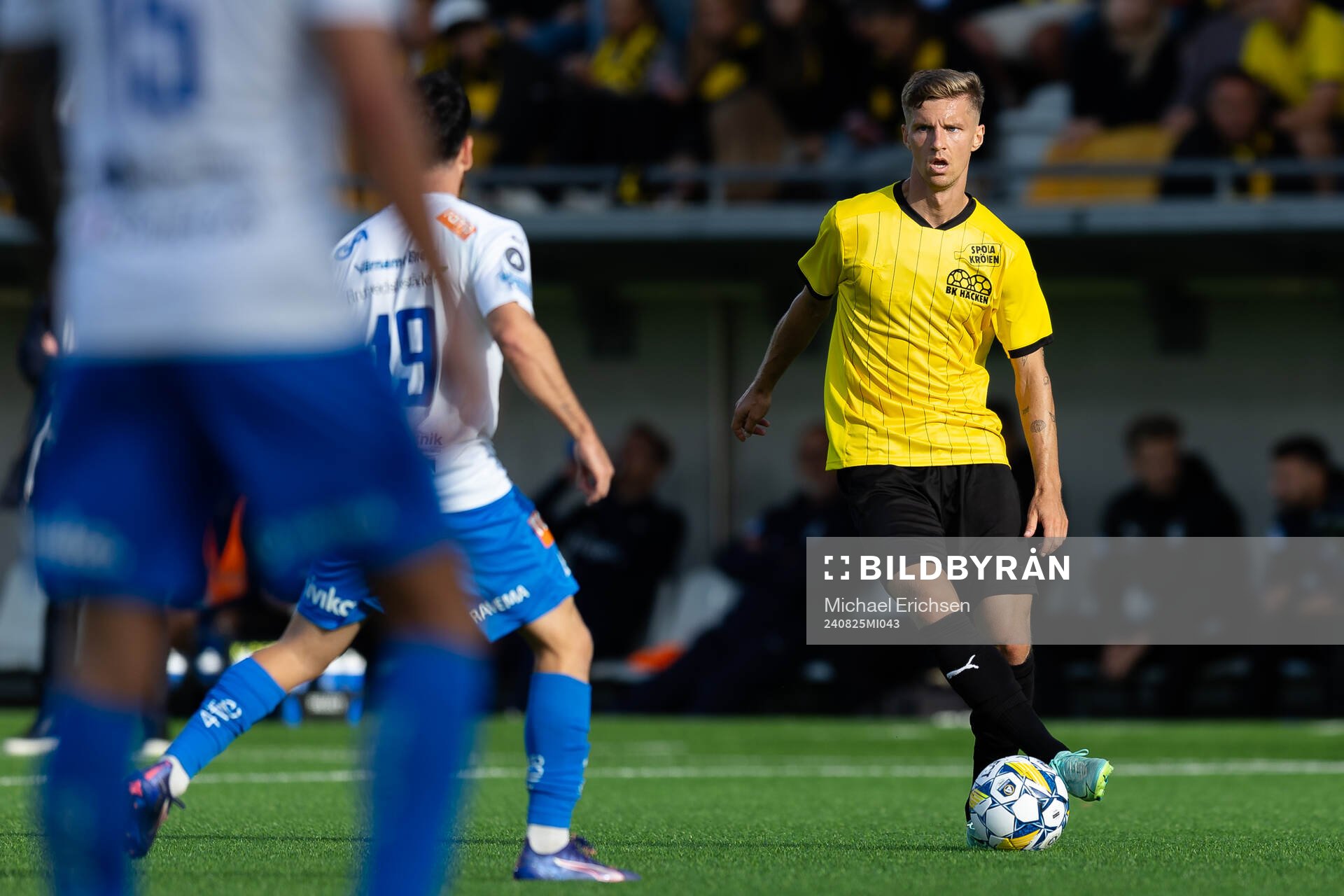 Häckens Samuel Leach Holm under fotbollsmatchen i Allsvenskan mellan Häcken och Värnamo den 25 augusti 2024 i Göteborg. 