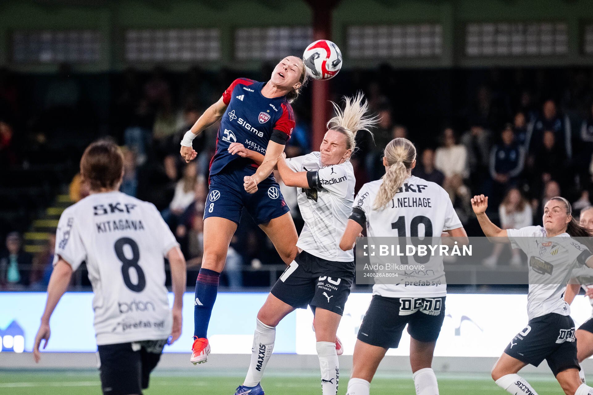 FC Rosengårds Rebecca Knaak nickar