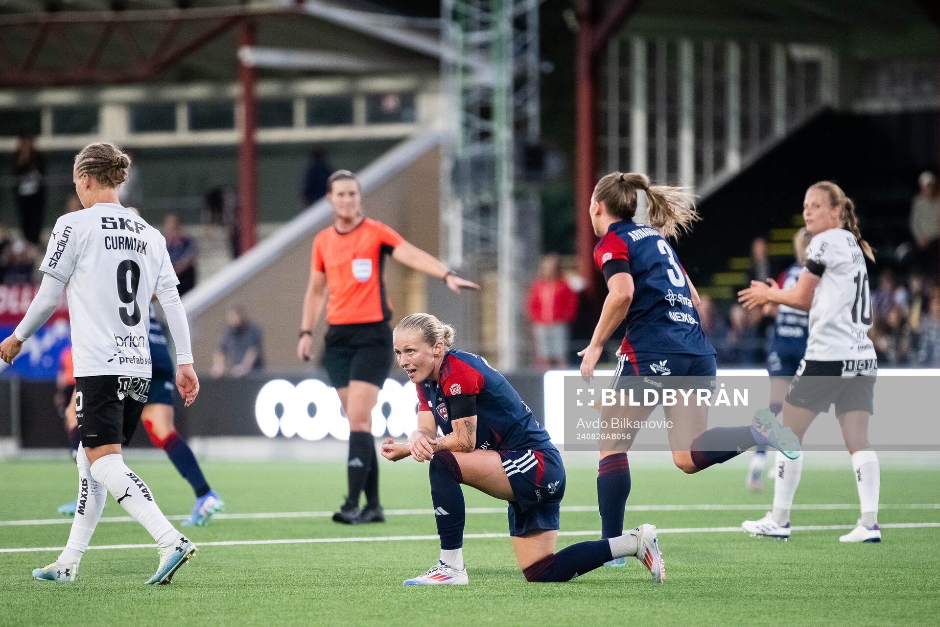 FC Rosengårds Emilia Larsson deppar