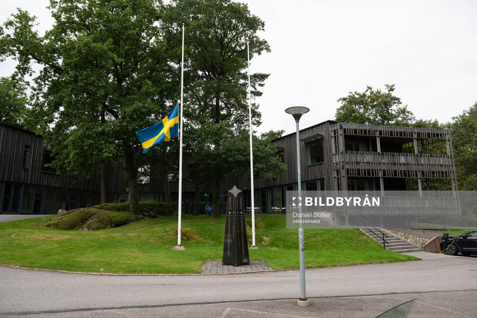 IFK Göteborg flaggar på halv stång