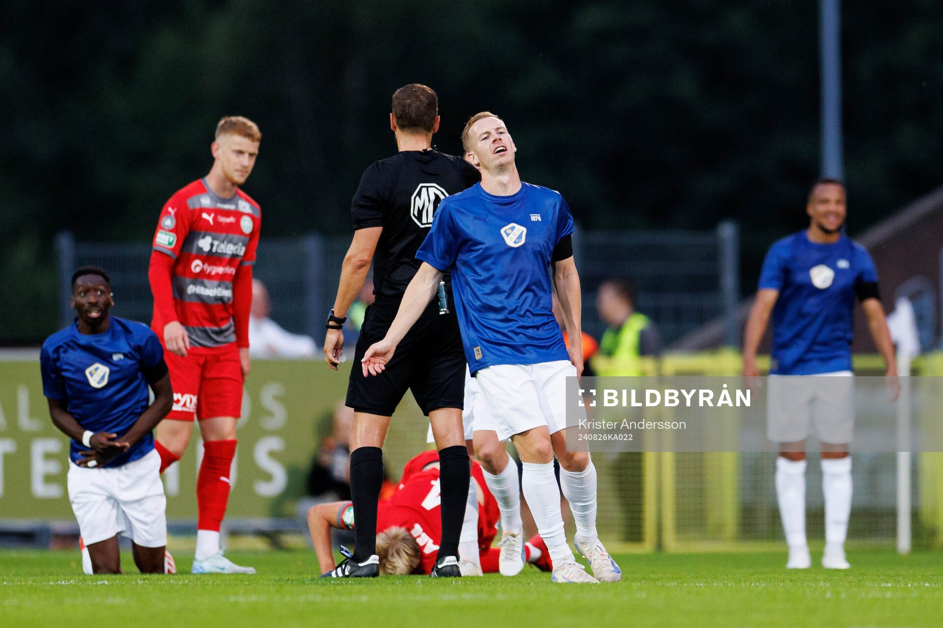 Halmstads Gisli Eyjolfsson deppar