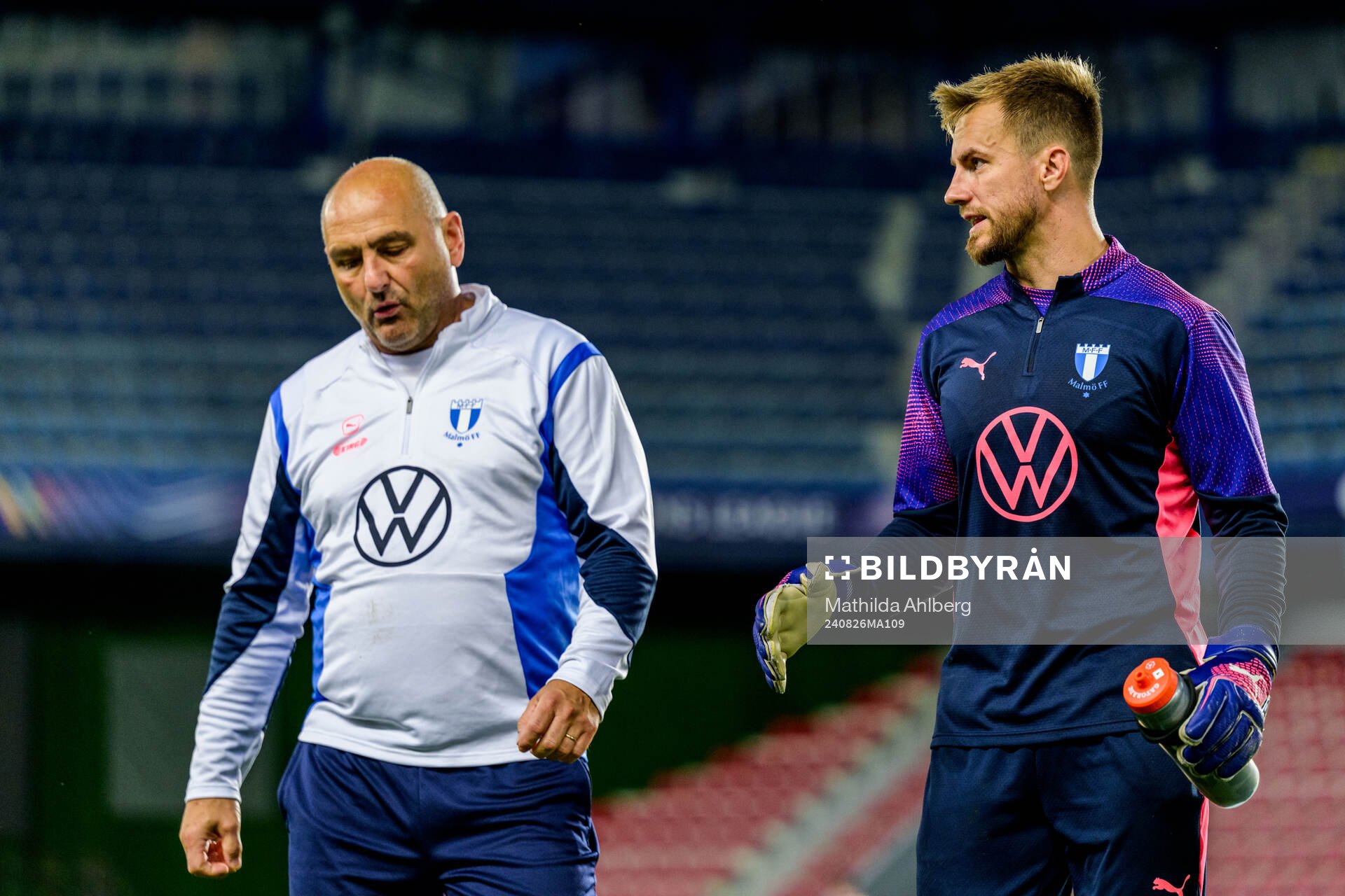 Goalkeeper coach Jonnie Fedel and Goalkeeper Ricardo