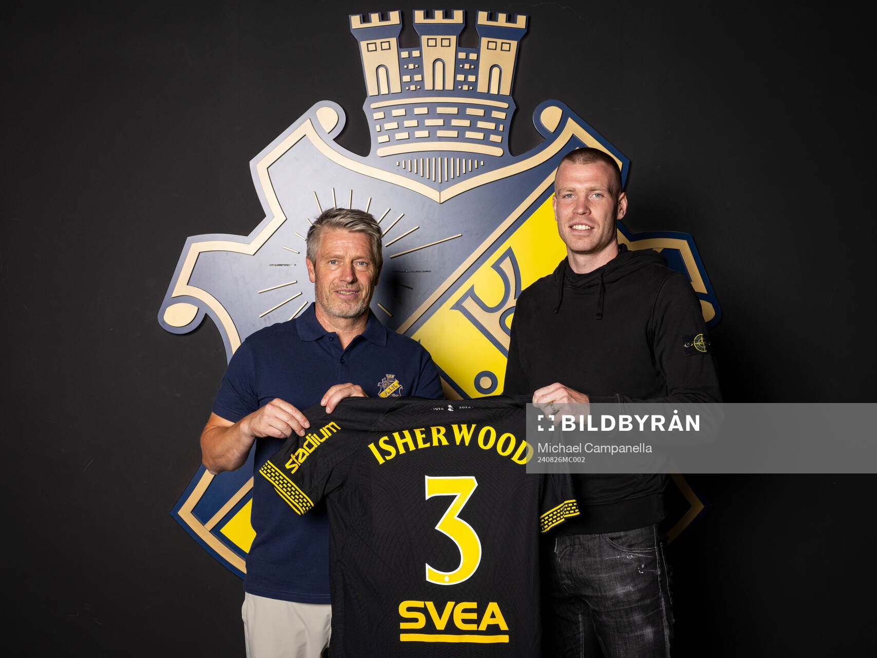 AIKs sportchef Thomas Berntsen och Thomas Isherwood