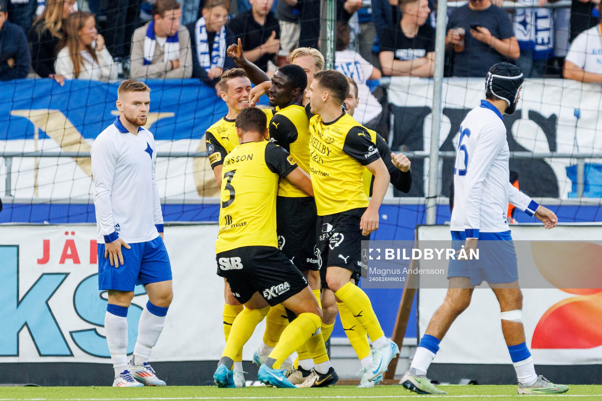 Mjällbys Seedy Imam Jagne jublar
