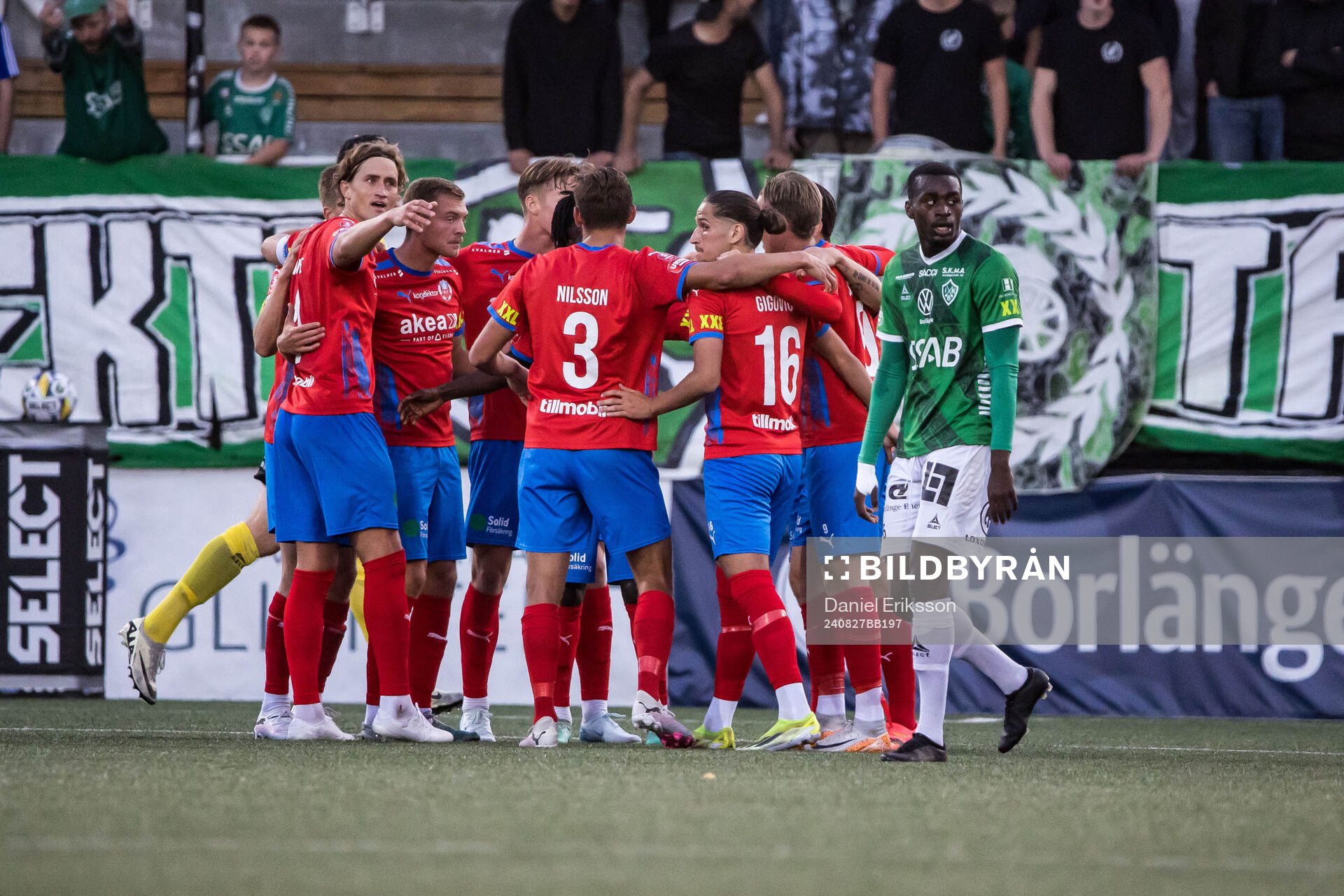 Helsingborgs Taylor Silverholt jublar