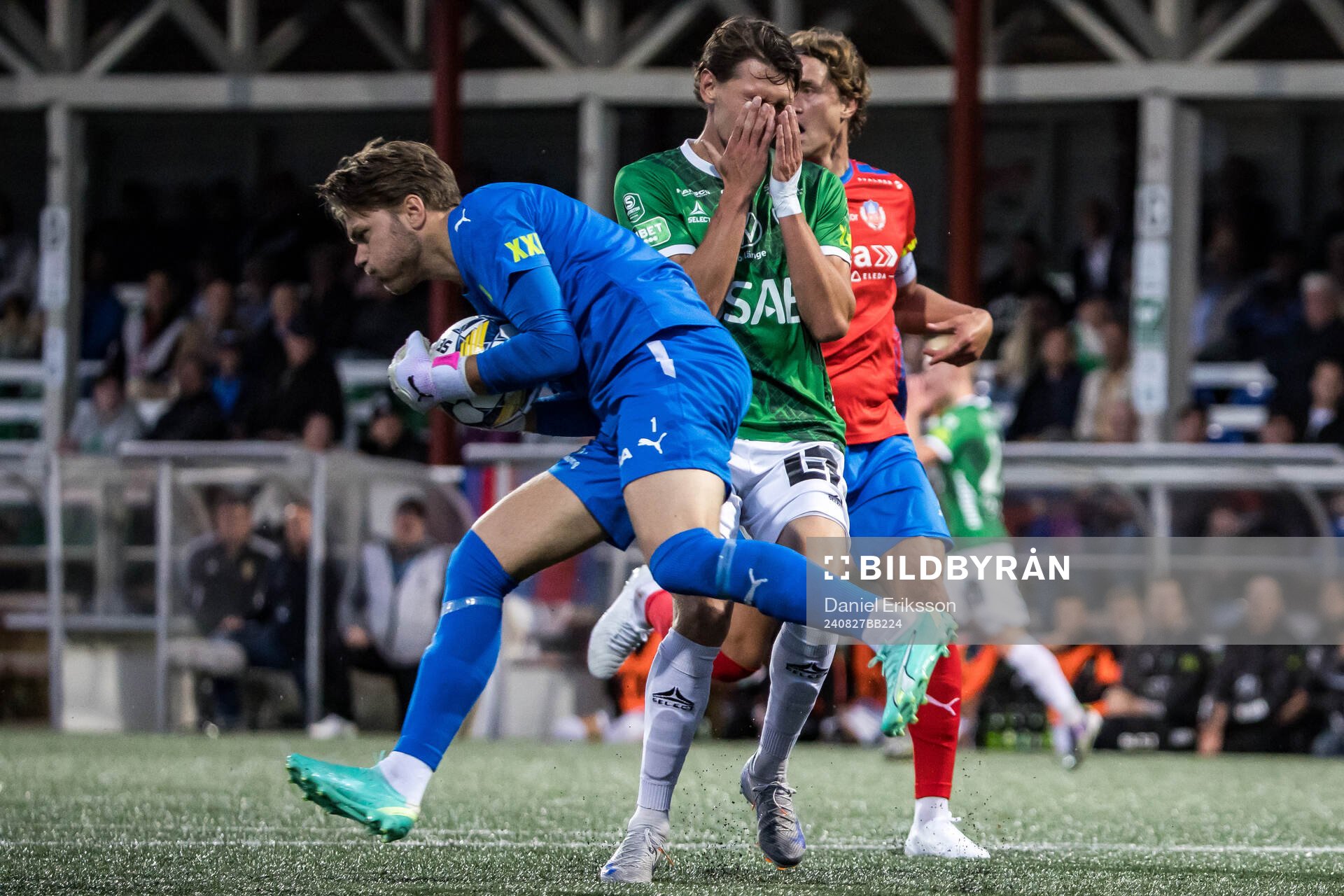 Helsingborgs målvakt Kalle Joelsson och Brages Pontus