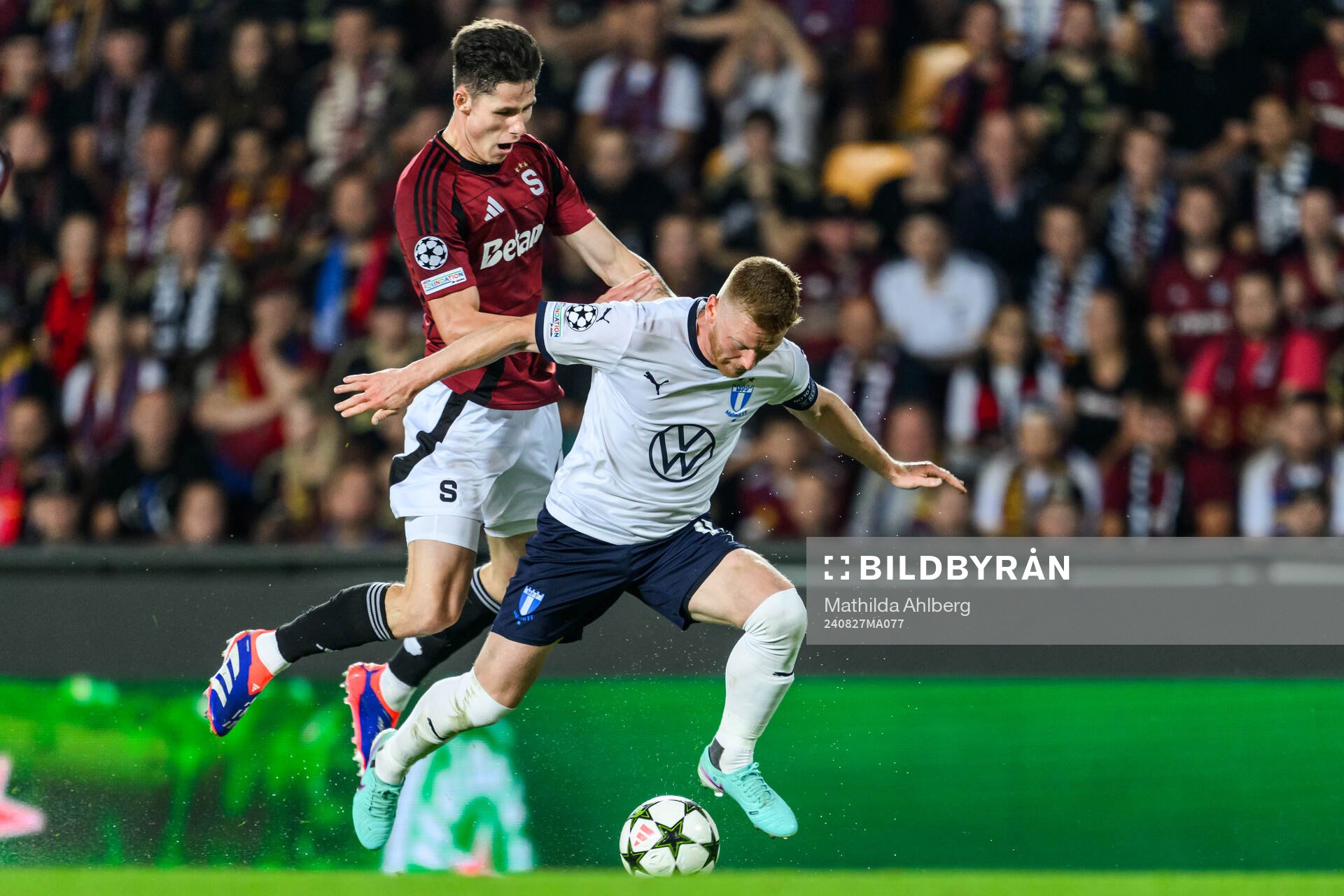 Martin Vitik of Sparta Prag and Anders Christiansen of