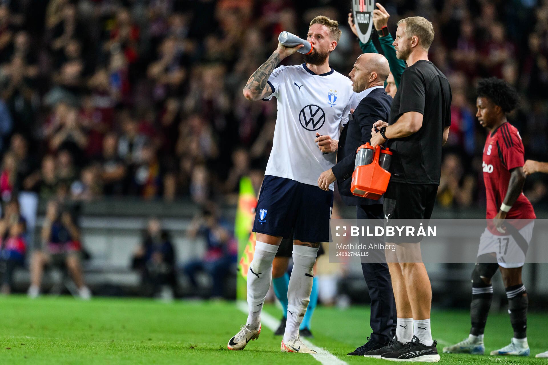 Pontus Jansson and Head coach Henrik Rydström of Malmö FF