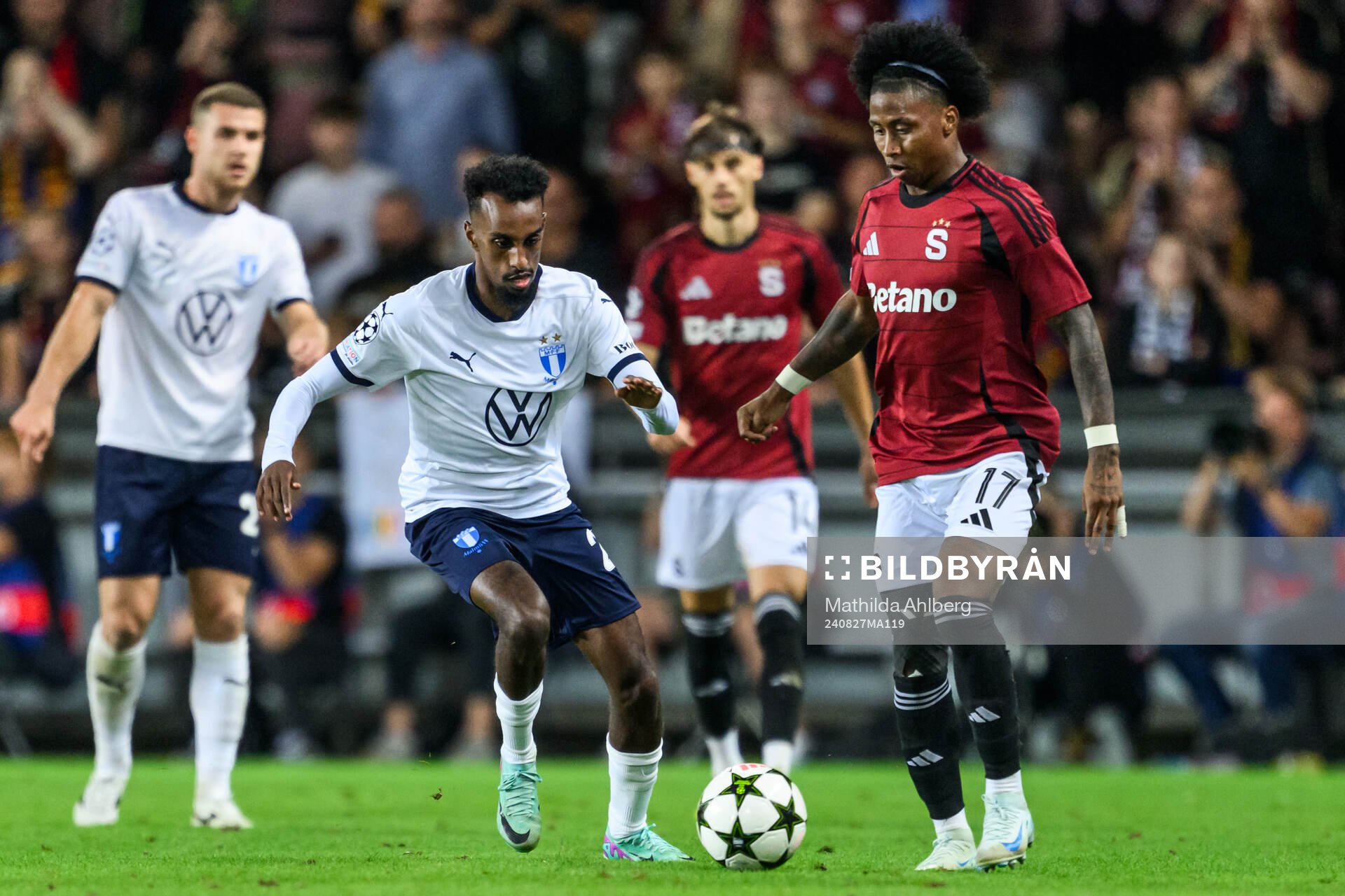 Taha Ali Malmö FF and Angelo Preciado of Sparta Prague