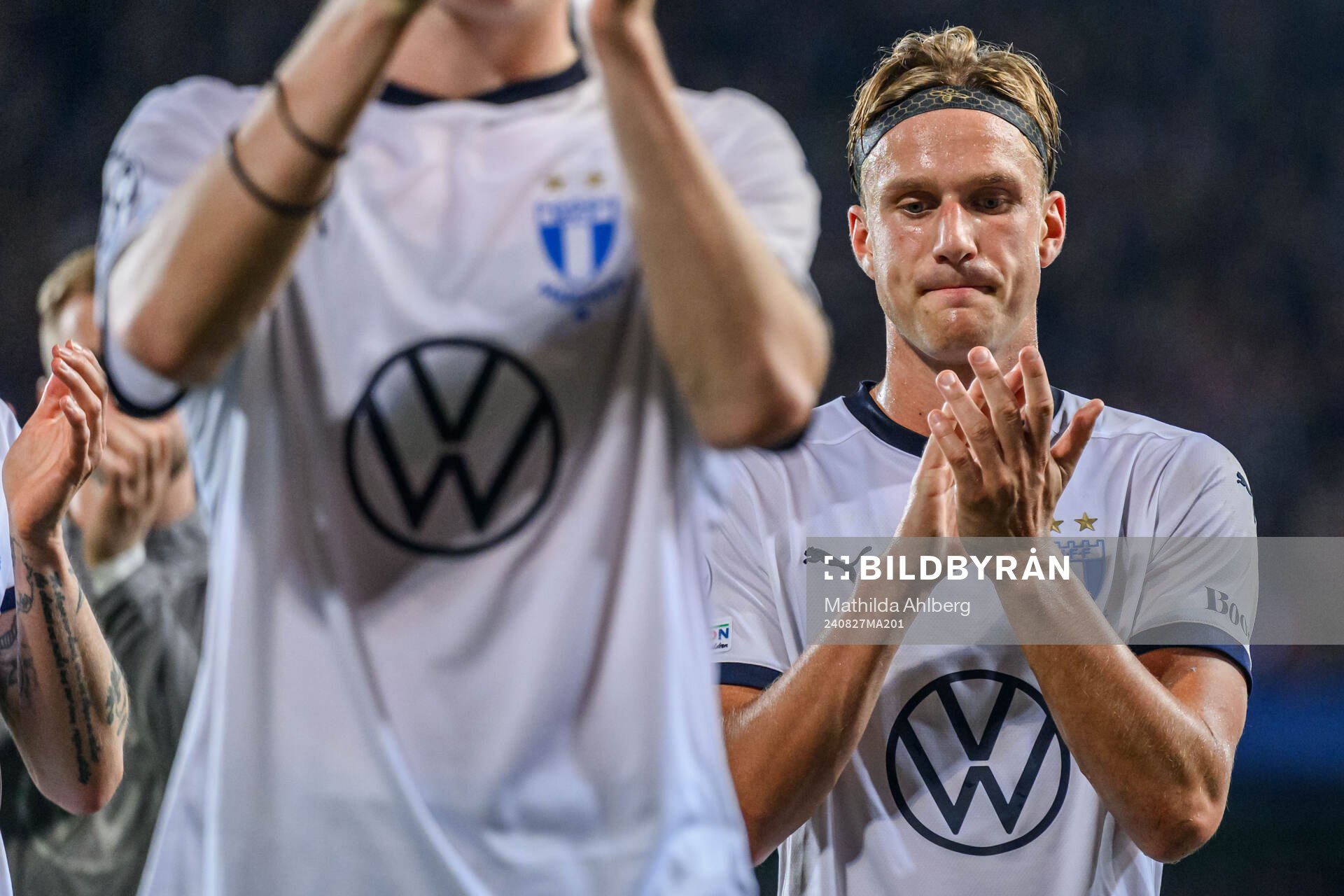 Erik Botheim of Malmö FF looks dejected