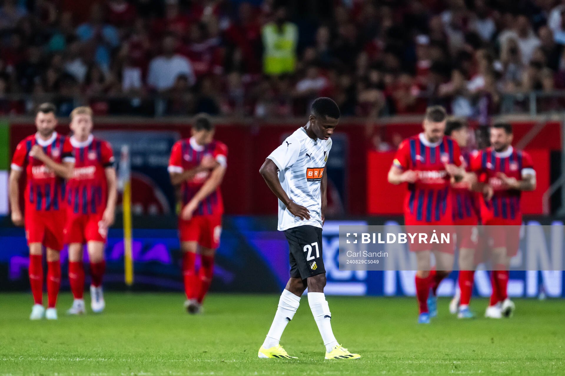 Akoua Romeo Amane of Häcken looks dejected