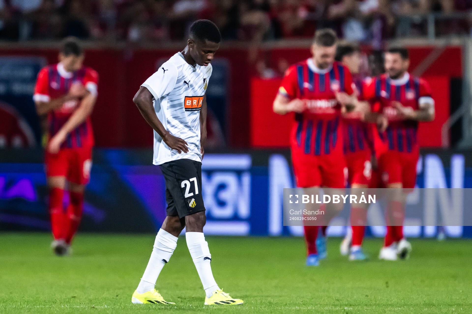 Akoua Romeo Amane of Häcken looks dejected