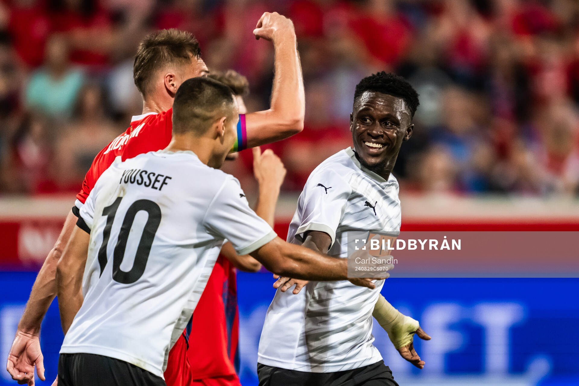 Zeidane Inoussa of Häcken celebrates the 1-1 goal